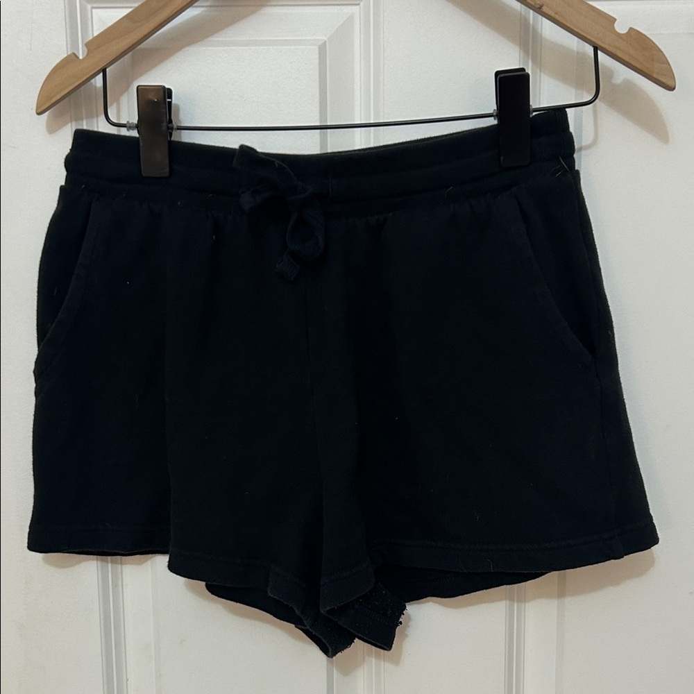 Colsie Women's Black Fleece Casual Shorts size medium cotton blend